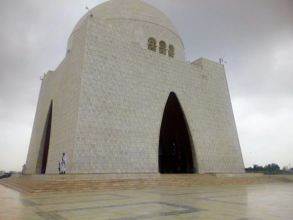 Karachi-Tomb-of-Quaid-e-Azam